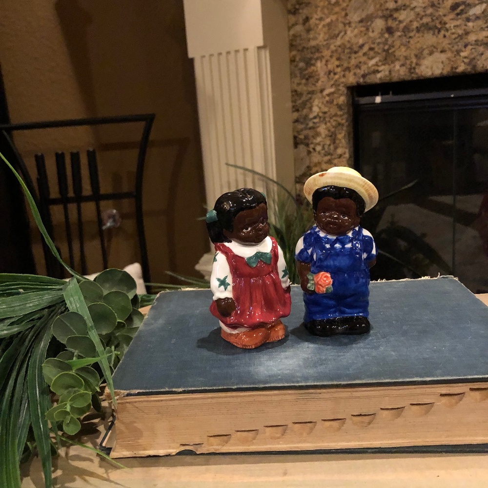 CERAMIC Boy and GIRL SALT AND PEPPER SET by JAY IMPORT